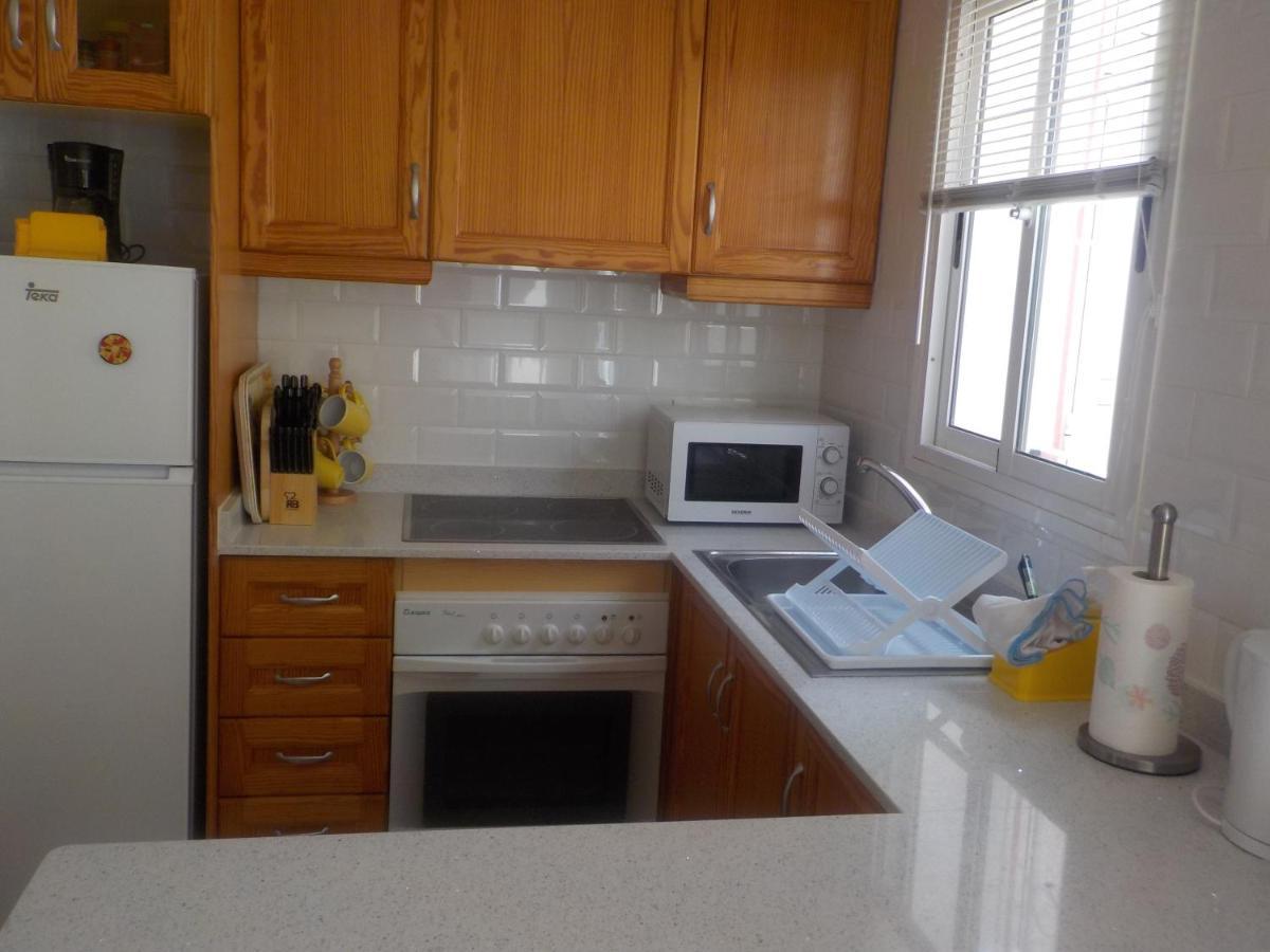 Casa La Zenia Elite Townhouse With Shared Pool And 10 Minutes Walk To Beach Villa Orihuela Exterior foto
