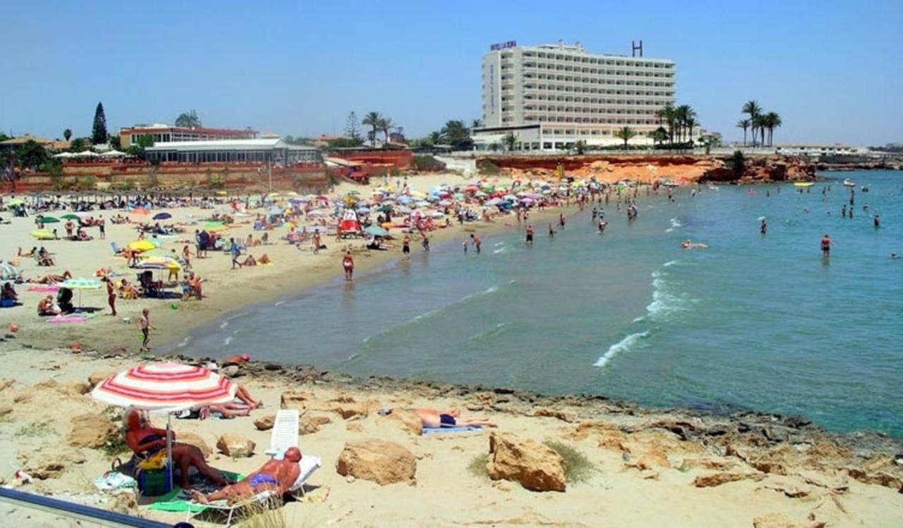 Casa La Zenia Elite Townhouse With Shared Pool And 10 Minutes Walk To Beach Villa Orihuela Exterior foto